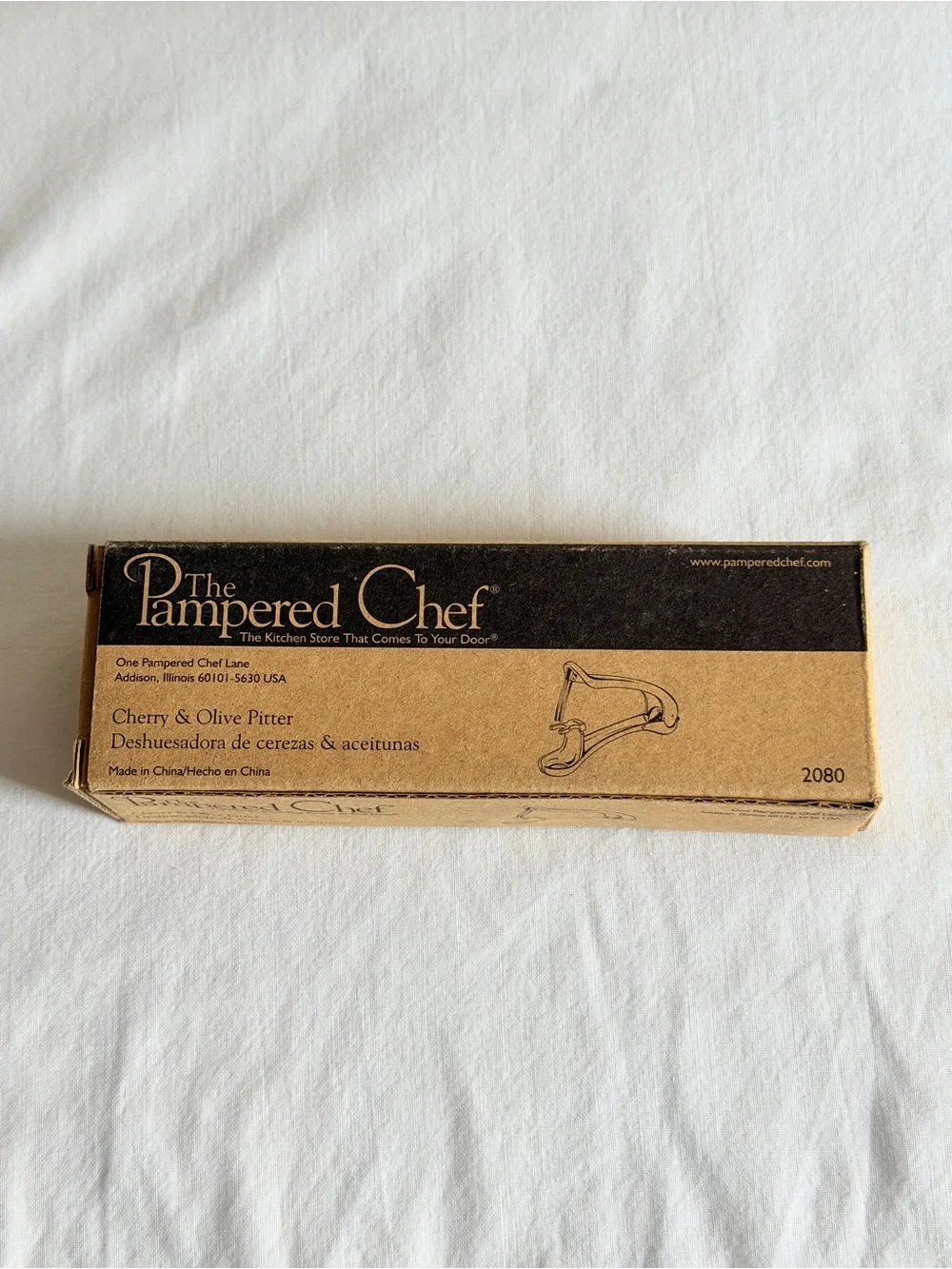 Pampered Chef Cherry & Olive Pitter #2080 NEW NIB Retired Discontinued